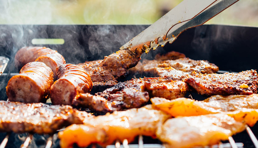 プロが教える「炭火でのお肉の焼き方のコツ」